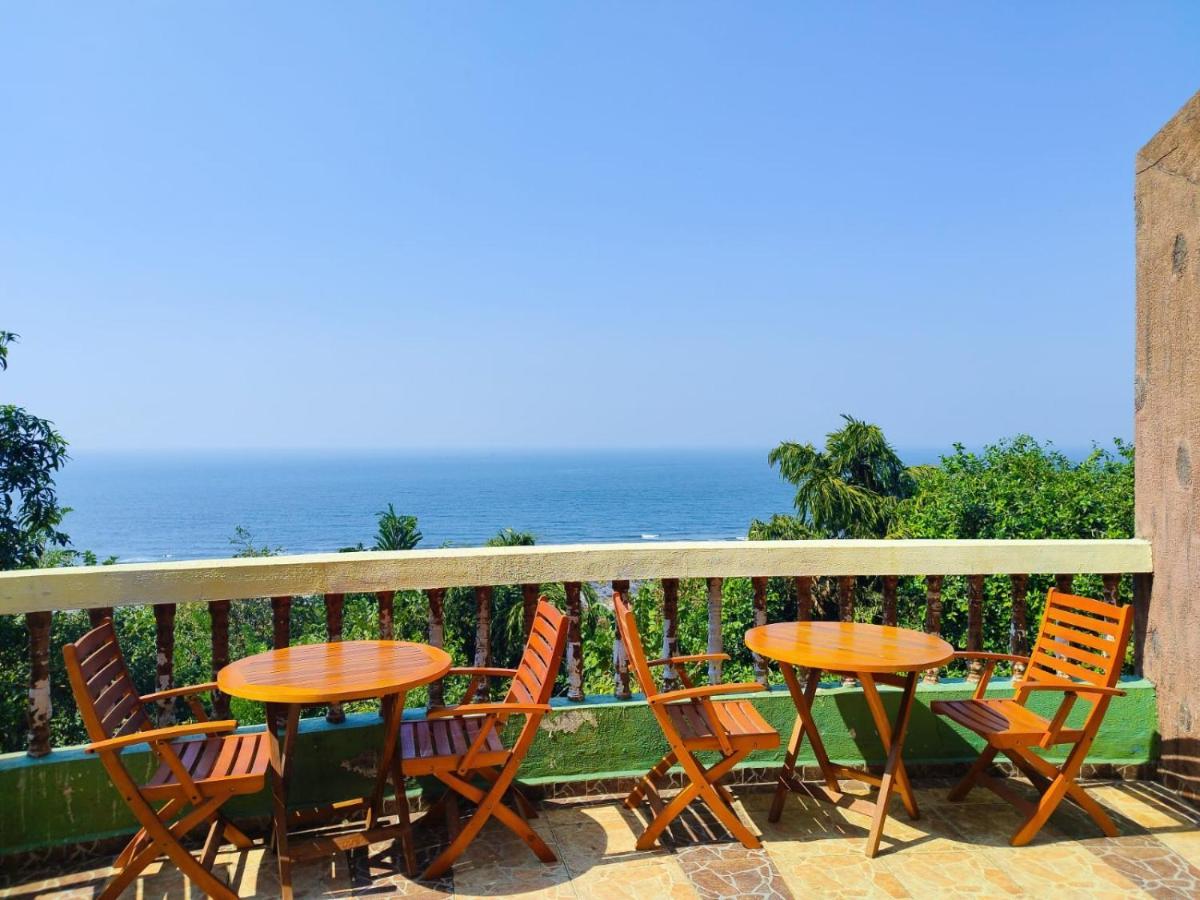 Villa Infinity By The Sea Murud  Exteriér fotografie