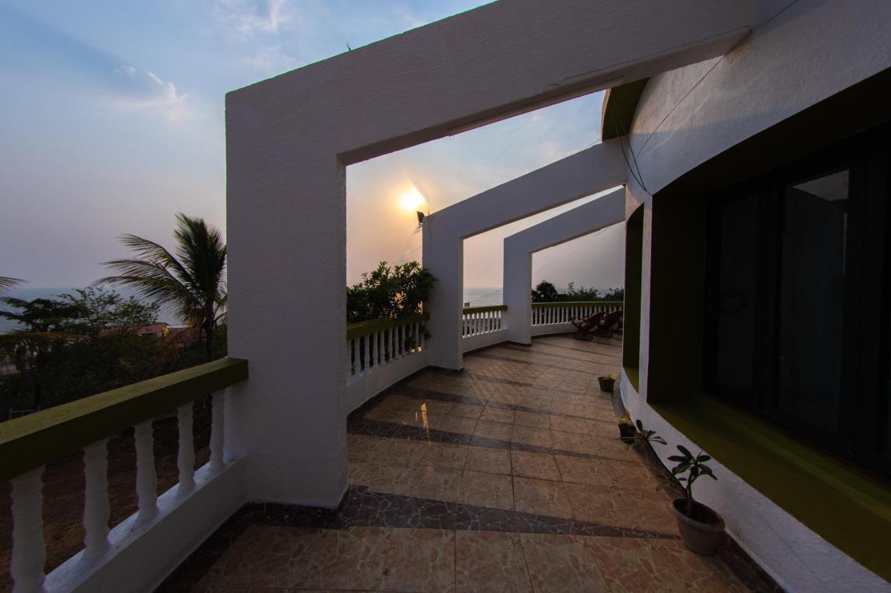 Villa Infinity By The Sea Murud  Exteriér fotografie