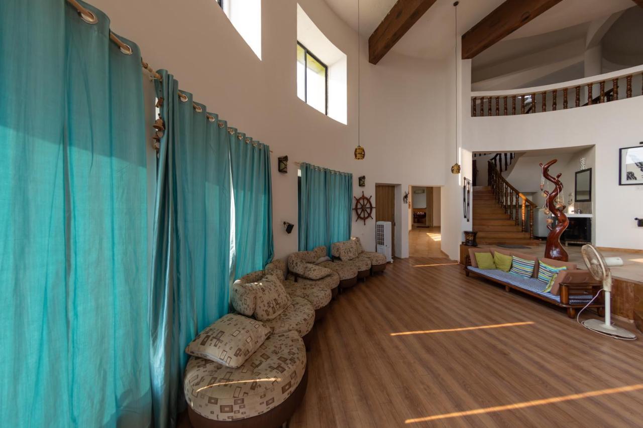 Villa Infinity By The Sea Murud  Exteriér fotografie
