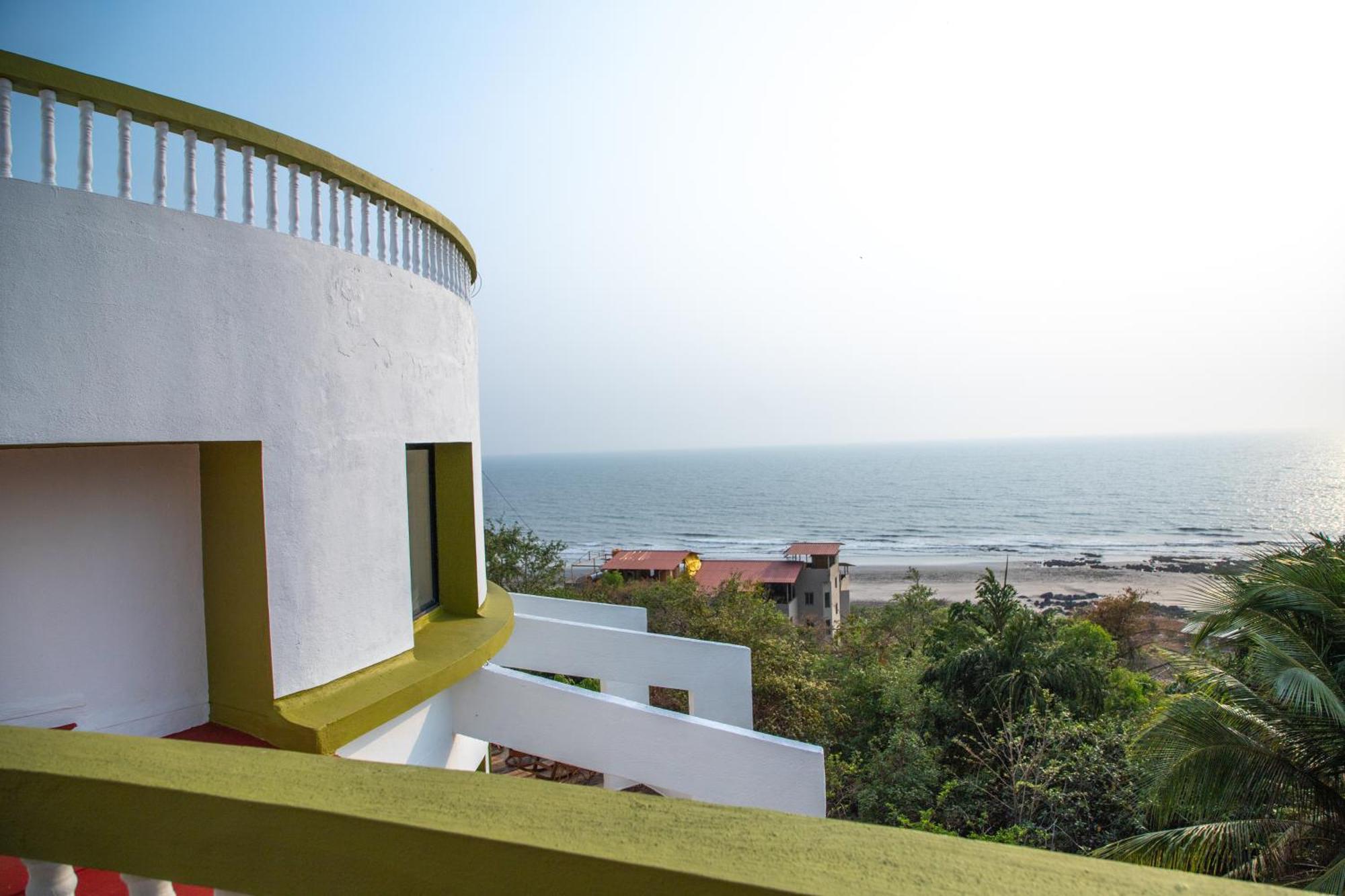 Villa Infinity By The Sea Murud  Exteriér fotografie