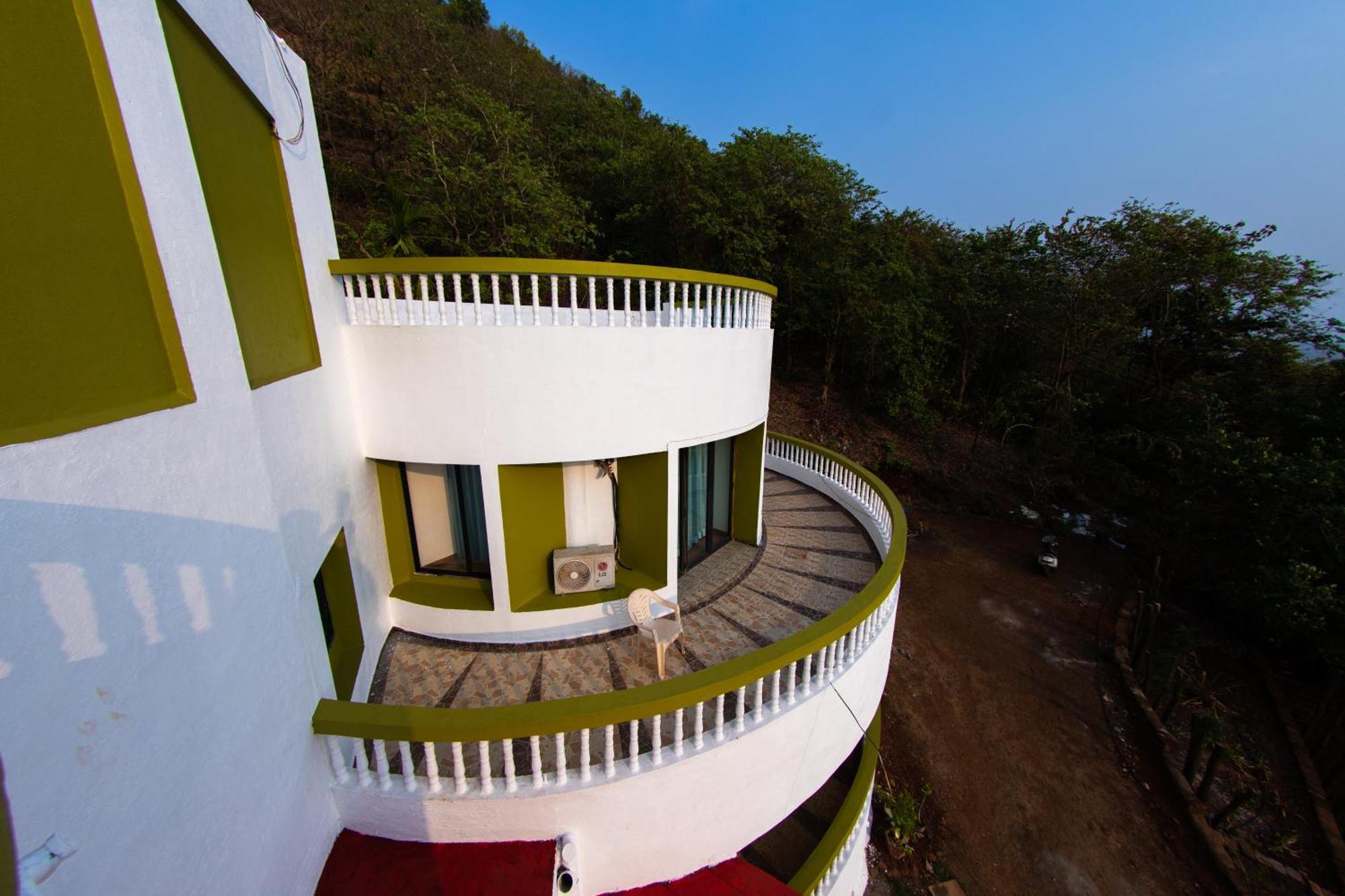 Villa Infinity By The Sea Murud  Exteriér fotografie